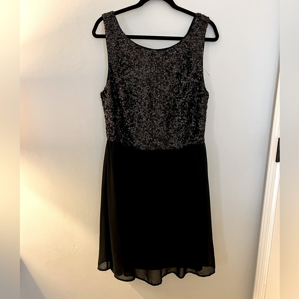 Forever 21 black sequence dress size 1X